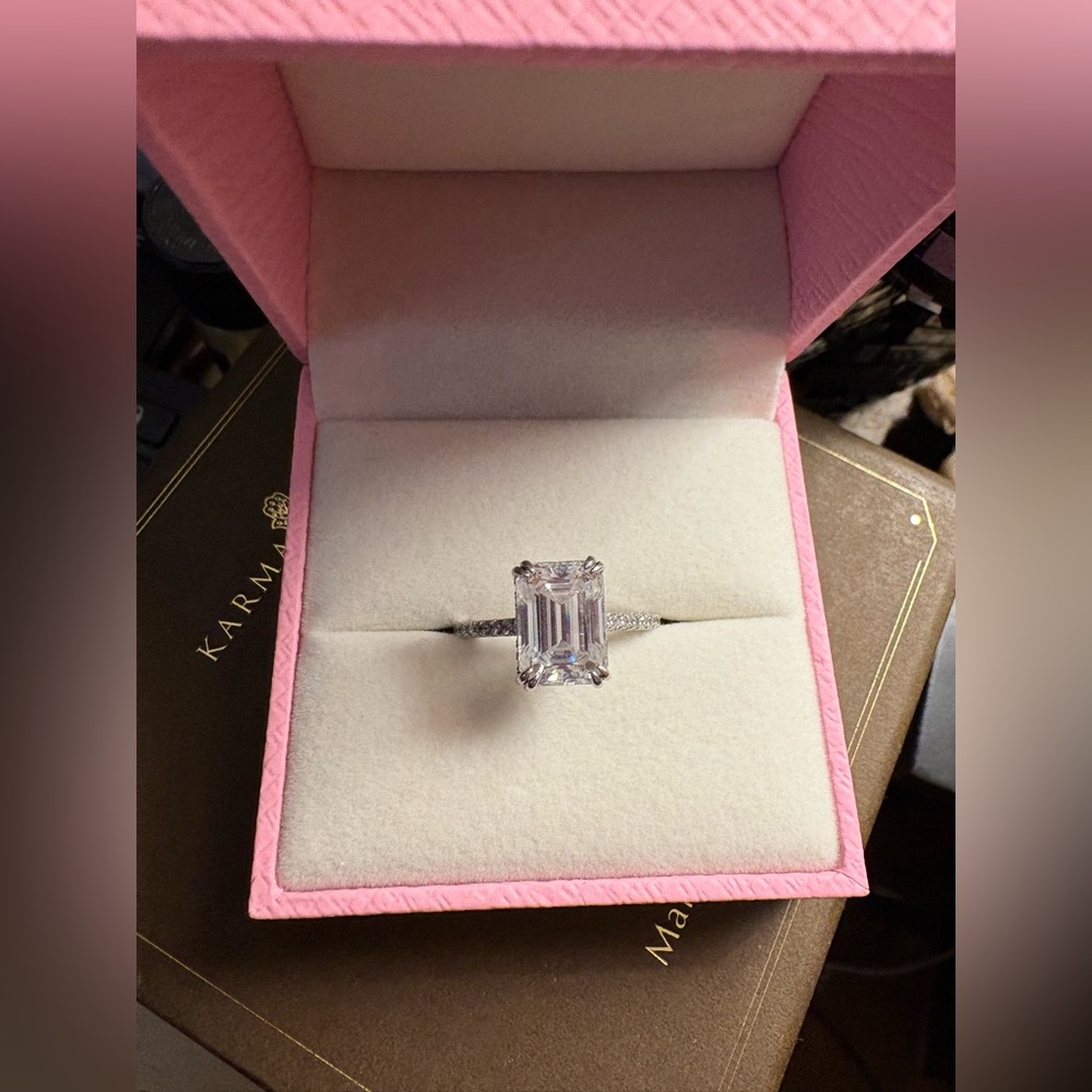 Rodiffy Moissanite 4.5ct Emerald Cut Diamond Ring, sz 8* 11mm